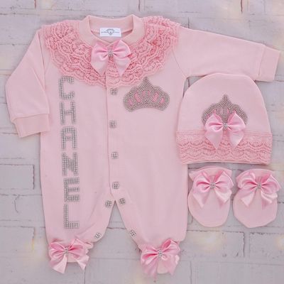 Handmade 𝗟𝘂𝘅𝘂𝗿𝘆 𝗡𝗲𝘄𝗯𝗼𝗿𝗻 Home Welcoming 3-Piece set ( pink bow silver crown)