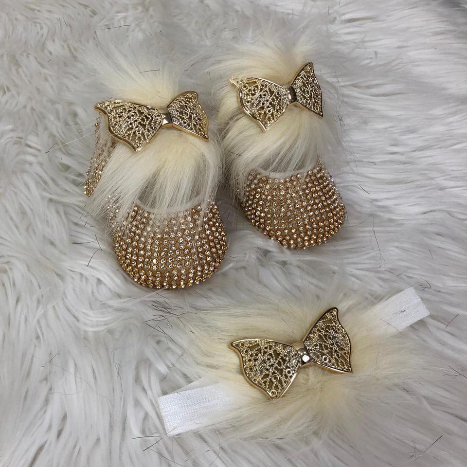 Handmade  Shoes and Headband Set White Fur, Golden Rhinestones)