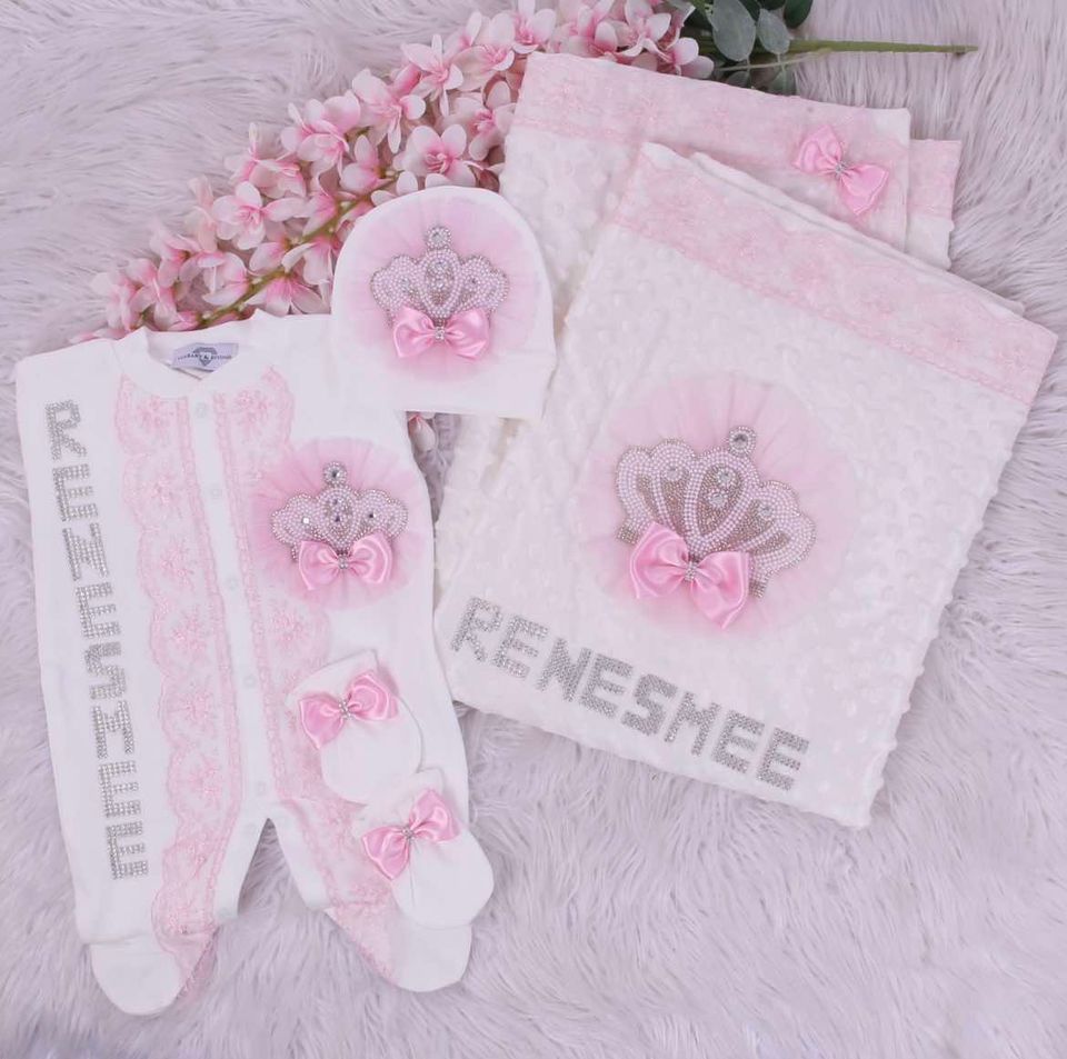 Handmade luxury Newborn Home Welcoming 4-Piece set ( Pink bow pearl crown)