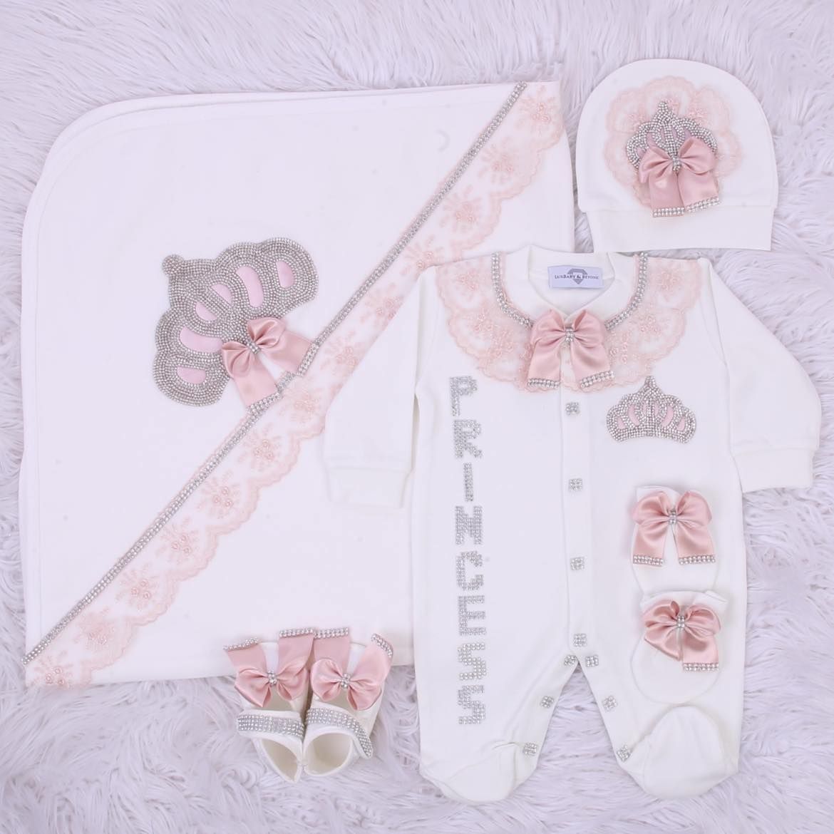 Handmade luxury Newborn Home Welcoming 5-Piece set ( Blush bow, Silver crown) With Shoes and Blanket