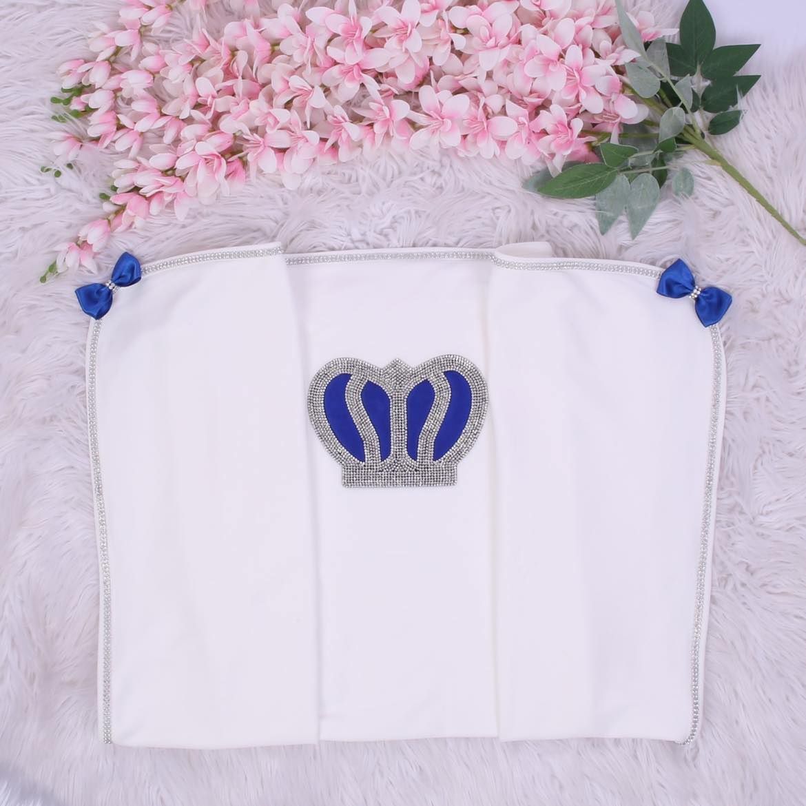 Newborn receiving blanket (Silver &amp; royal blue crown)