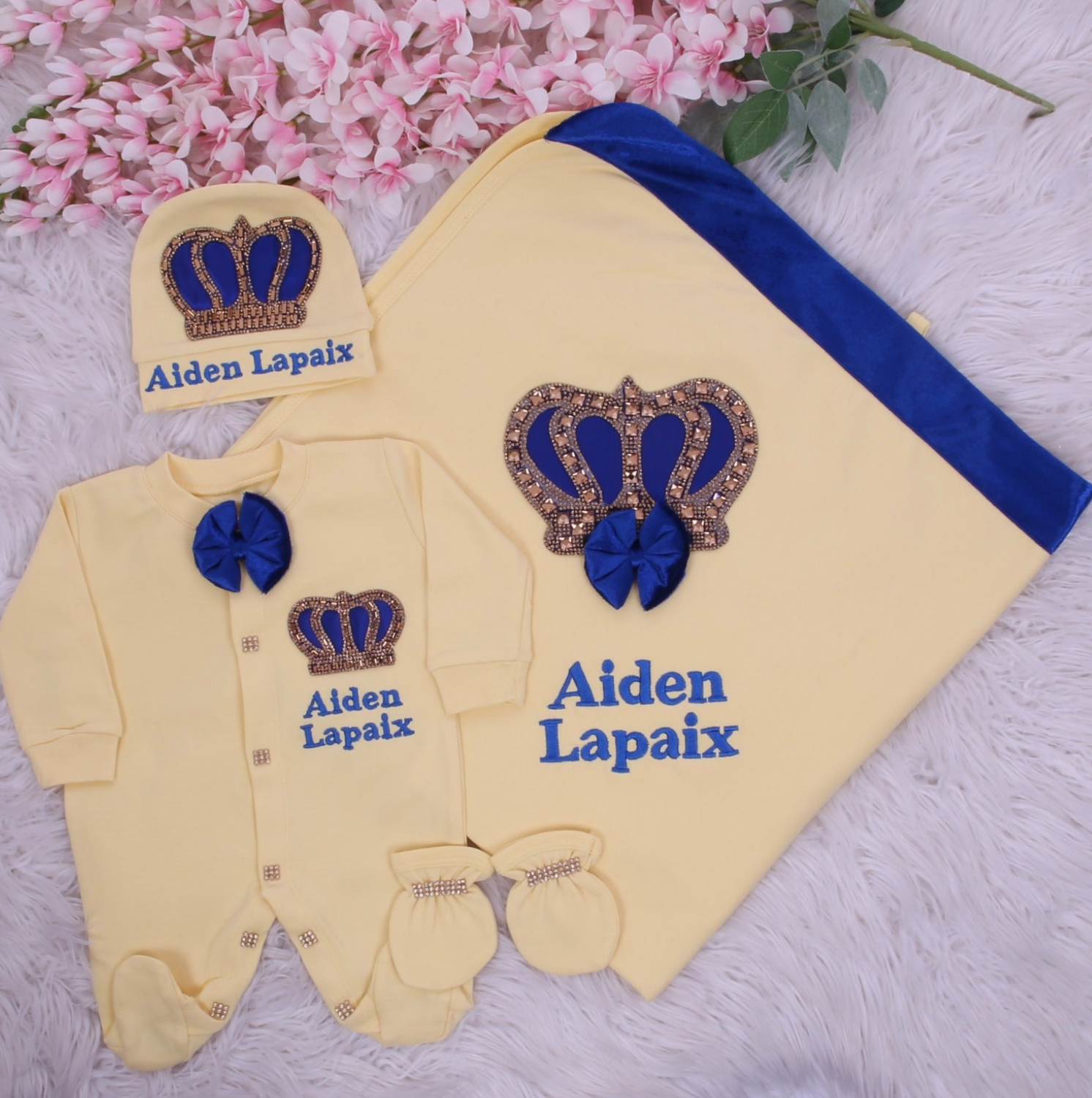 Handmade luxury Newborn Home Welcoming 4-Piece set ( Royal Blue Velvet Bow , Golden crown)