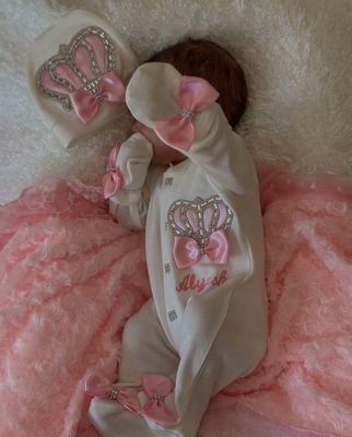 Handmade luxury Newborn Home Welcoming 4-Piece set ( Pink bow and Silver crown) - Amber