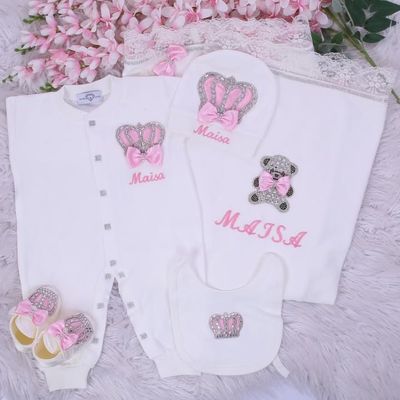 Handmade 𝗟𝘂𝘅𝘂𝗿𝘆 𝗡𝗲𝘄𝗯𝗼𝗿𝗻 Home Welcoming 5-Piece set ( Pink bow, silver crown, teddy bear)