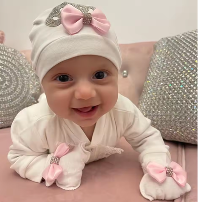 Handmade luxury Newborn Home Welcoming 5-Piece set ( Pink bow, Silver crown) With Shoes and Blanket