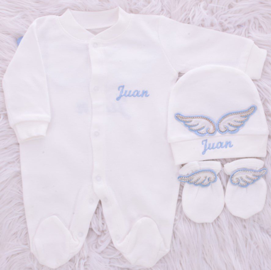𝗟𝘂𝘅𝘂𝗿𝘆 𝗡𝗲𝘄𝗯𝗼𝗿𝗻 Home Welcoming 3-Piece 𝗢𝘂𝘁𝗳𝗶𝘁 ( angel wings - blue/ pink)