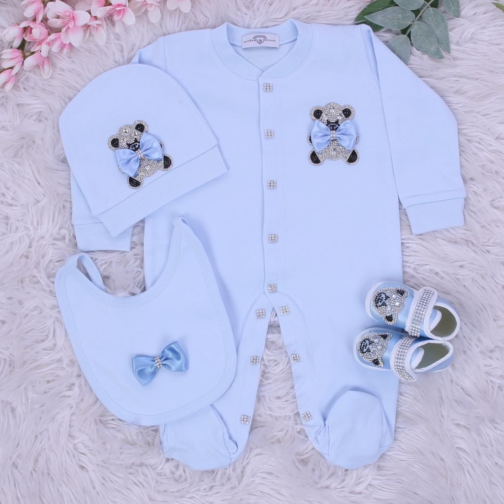𝗟𝘂𝘅𝘂𝗿𝘆 𝗡𝗲𝘄𝗯𝗼𝗿𝗻 home welcoming 4-Piece set (light blue bow, cute bear )