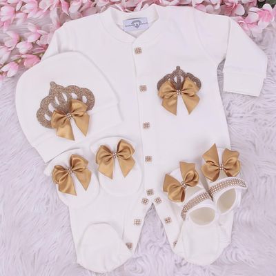 𝗟𝘂𝘅𝘂𝗿𝘆 𝗡𝗲𝘄𝗯𝗼𝗿𝗻 home welcoming 4-Piece set (creamy golden bow,  golden crown )