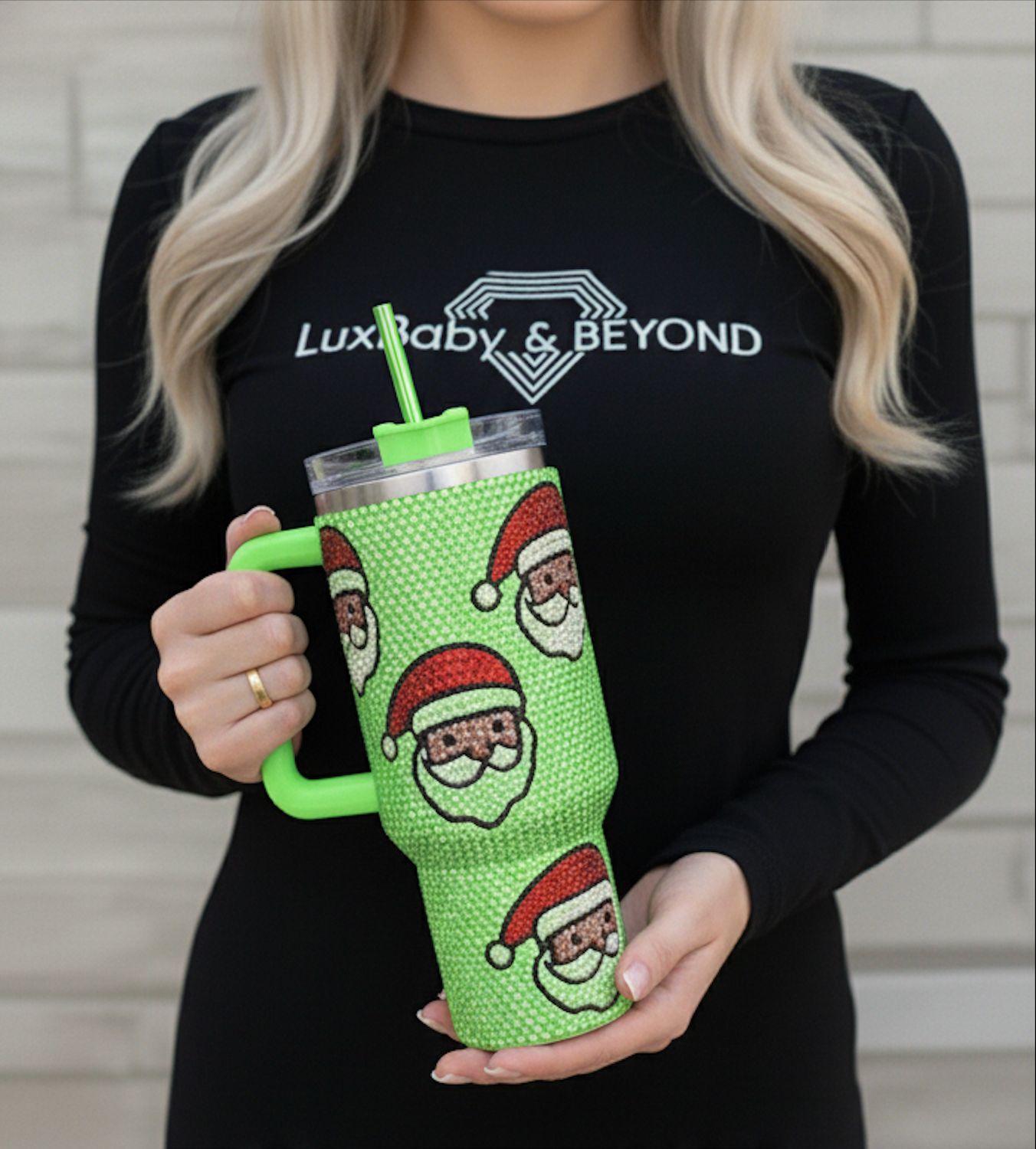 Handcrafted Luxury Santa Tumbler – The Ultimate Christmas Gift - (HOT PINK) - 40oz Insulated Cold COOL HOT Tumbler Handle and Straw, Stainless Steel Tumbler Car Mug Outdoor Sports Travel ( GREEN )