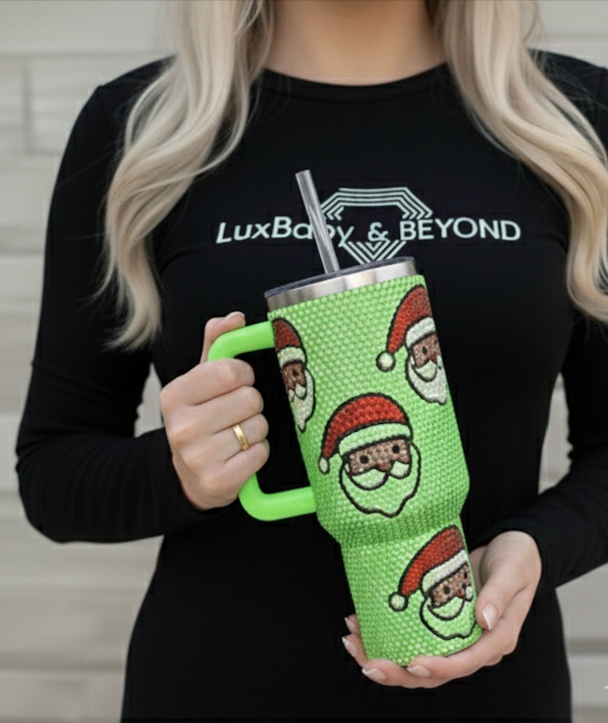 Handcrafted Luxury Santa Tumbler – The Ultimate Christmas Gift - (HOT PINK) - 40oz Insulated Cold COOL HOT Tumbler Handle and Straw, Stainless Steel Tumbler Car Mug Outdoor Sports Travel ( GREEN )