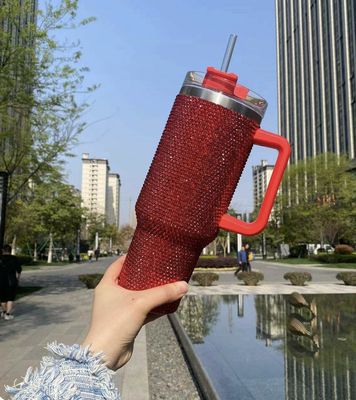 Luxury 𝟰𝟬𝗼𝘇 𝗧𝘂𝗺𝗯𝗹𝗲𝗿 - double walled Stainless Steel ( RED)