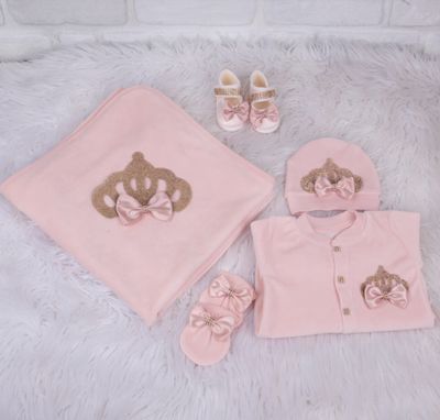 Handmade 𝗟𝘂𝘅𝘂𝗿𝘆 𝗡𝗲𝘄𝗯𝗼𝗿𝗻 Home Welcoming 5-Piece set ( golden crown/blush bow )