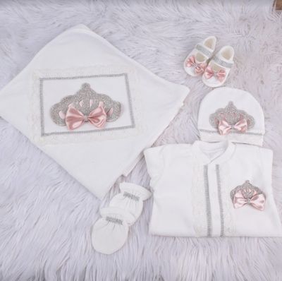 Handmade 𝗟𝘂𝘅𝘂𝗿𝘆 𝗡𝗲𝘄𝗯𝗼𝗿𝗻 Home Welcoming 5-Piece set ( white Lace  /silver crown/ blush bow )