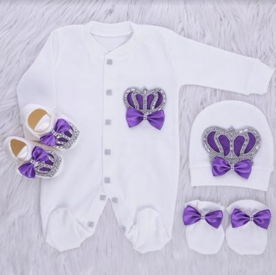 𝗟𝘂𝘅𝘂𝗿𝘆 𝗡𝗲𝘄𝗯𝗼𝗿𝗻 Home Welcoming 4-Piece set ( Purple bow, silver crown)