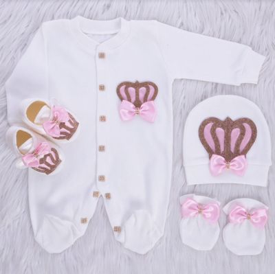 𝗟𝘂𝘅𝘂𝗿𝘆 𝗡𝗲𝘄𝗯𝗼𝗿𝗻 Home Welcoming 4-Piece set ( Pink bow, golden crown)