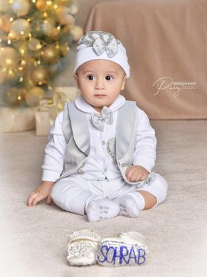 Luxury handmade 5-piece baby boy hospital exit cotton and satin outfit set ( Grey + Silver crown )