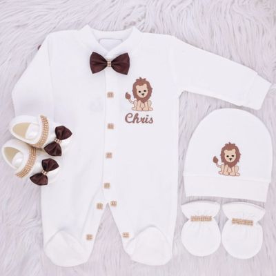 𝗟𝘂𝘅𝘂𝗿𝘆 𝗡𝗲𝘄𝗯𝗼𝗿𝗻 home welcoming 4-Piece set ( Lion &amp; wings )