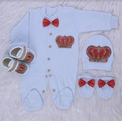 𝗟𝘂𝘅𝘂𝗿𝘆 𝗡𝗲𝘄𝗯𝗼𝗿𝗻 Home Welcoming 4-Piece set ( red bow, golden crown)