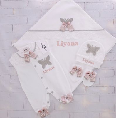 Handmade 𝗟𝘂𝘅𝘂𝗿𝘆 𝗡𝗲𝘄𝗯𝗼𝗿𝗻 Home Welcoming 4-Piece set ( blush pink bow, white lace , butterfly)