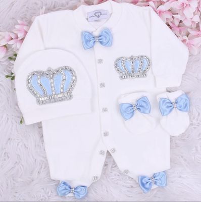 𝗟𝘂𝘅𝘂𝗿𝘆 𝗡𝗲𝘄𝗯𝗼𝗿𝗻 Home Welcoming 3-Piece set ( Light Blue, Silver Crown)