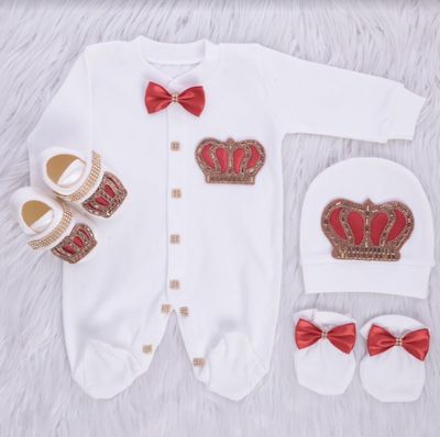 𝗟𝘂𝘅𝘂𝗿𝘆 𝗡𝗲𝘄𝗯𝗼𝗿𝗻 Home Welcoming 4-Piece set ( red bow, golden crown)
