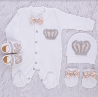 𝗟𝘂𝘅𝘂𝗿𝘆 𝗡𝗲𝘄𝗯𝗼𝗿𝗻 Home Welcoming 4-Piece set ( cream bow, silver crown)