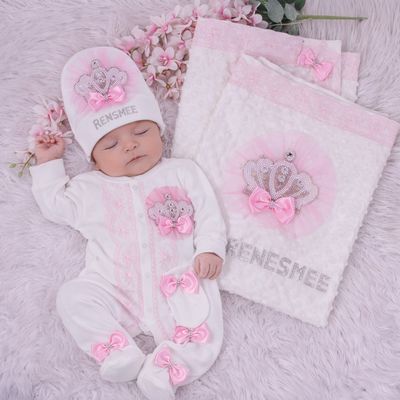 𝗟𝘂𝘅𝘂𝗿𝘆 𝗡𝗲𝘄𝗯𝗼𝗿𝗻 Home Welcoming 4-Piece set ( pink bow, pearl crown)