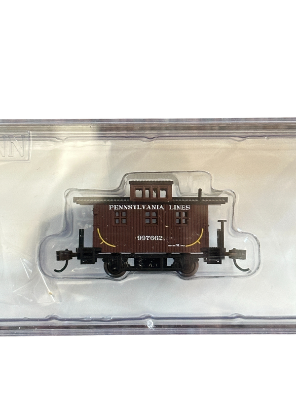 N Scale Old- Time Bobber Caboose Pennsylvania Lines #997662