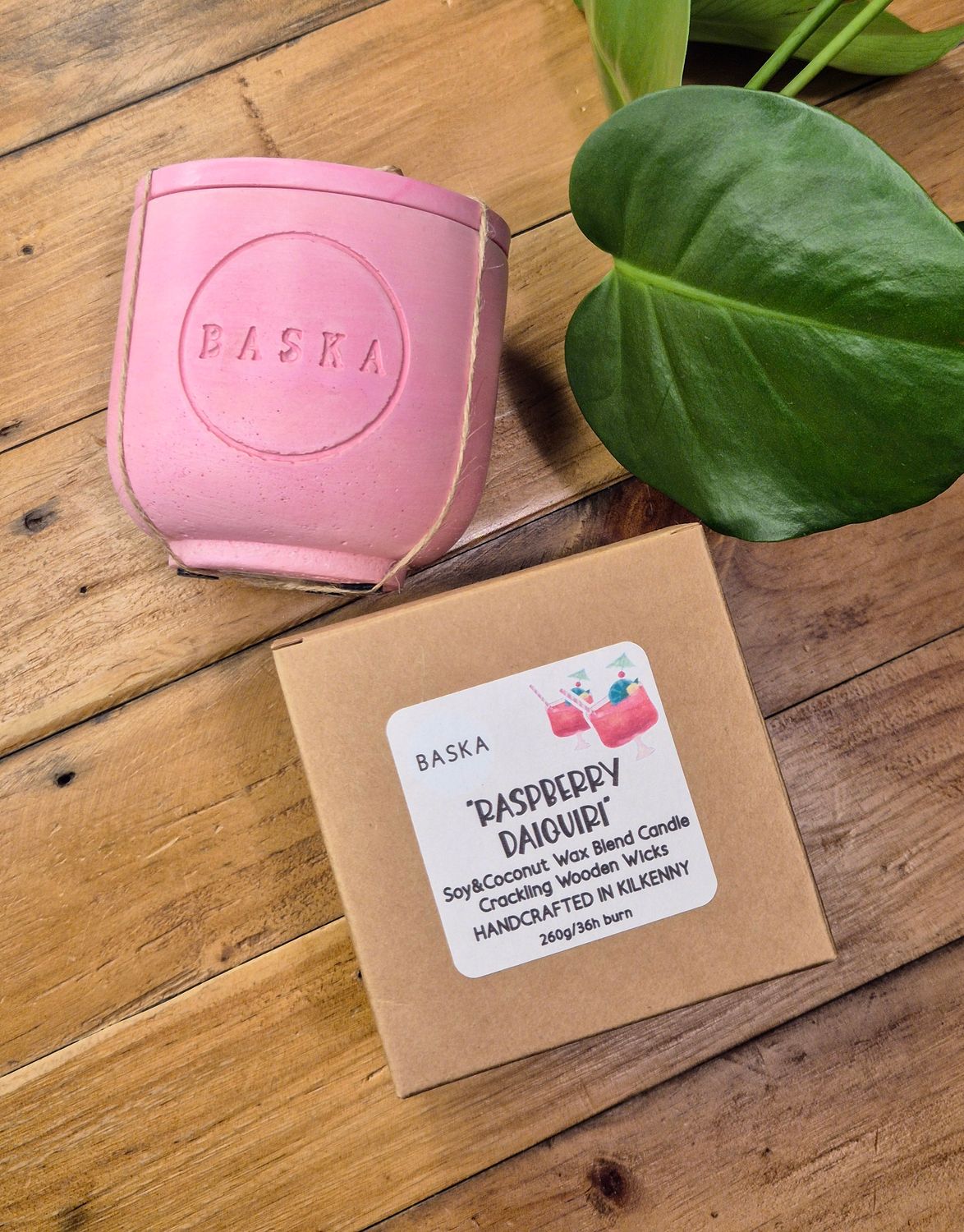 &quot;RASPBERRY DAIQUIRI&quot; natural scented candle