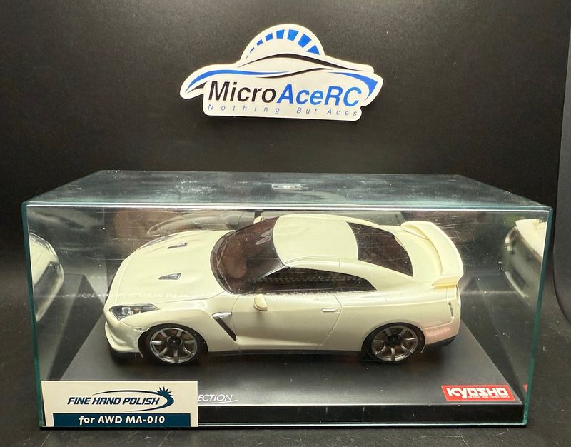 KYOSHO Mini-Z Nissan GT-R R35 - White Pearl - MZP459PW - Auto Scale Collection