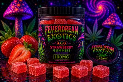 Strawberry Gummies 100MG 🍓