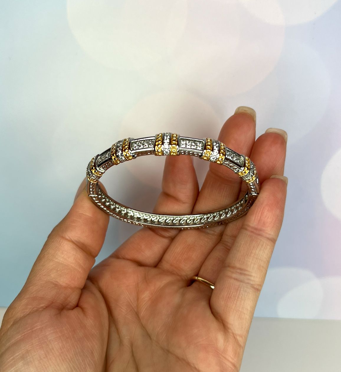 Elegant Two Tone Cz Bangle 18k Gold Filled M