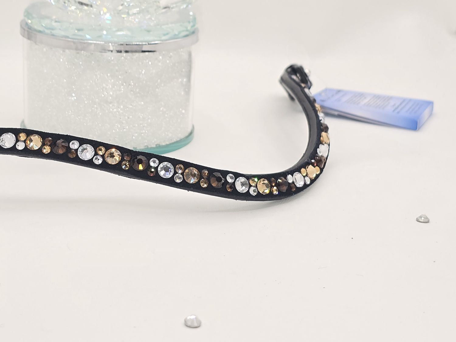 V1- Mocha, Lt Topaz and Clear -Mix Hot Fix “NO SNAG” Glass Crystal - Easy On/Off Crystal Rivet Button Closure BLACK Leather Browband
