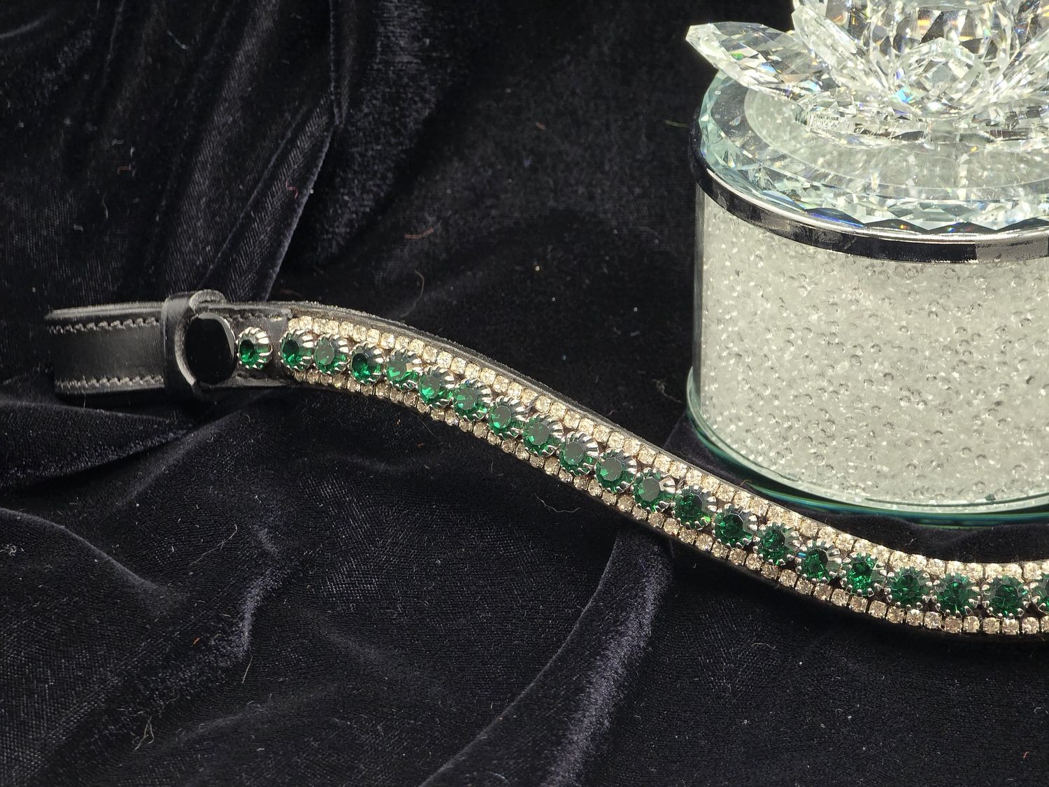 Emerald Green and Clear 3 Row 40SS (center) PRECIOSA Glass Crystal - Easy On/Off Snap BLACK Leather Browband