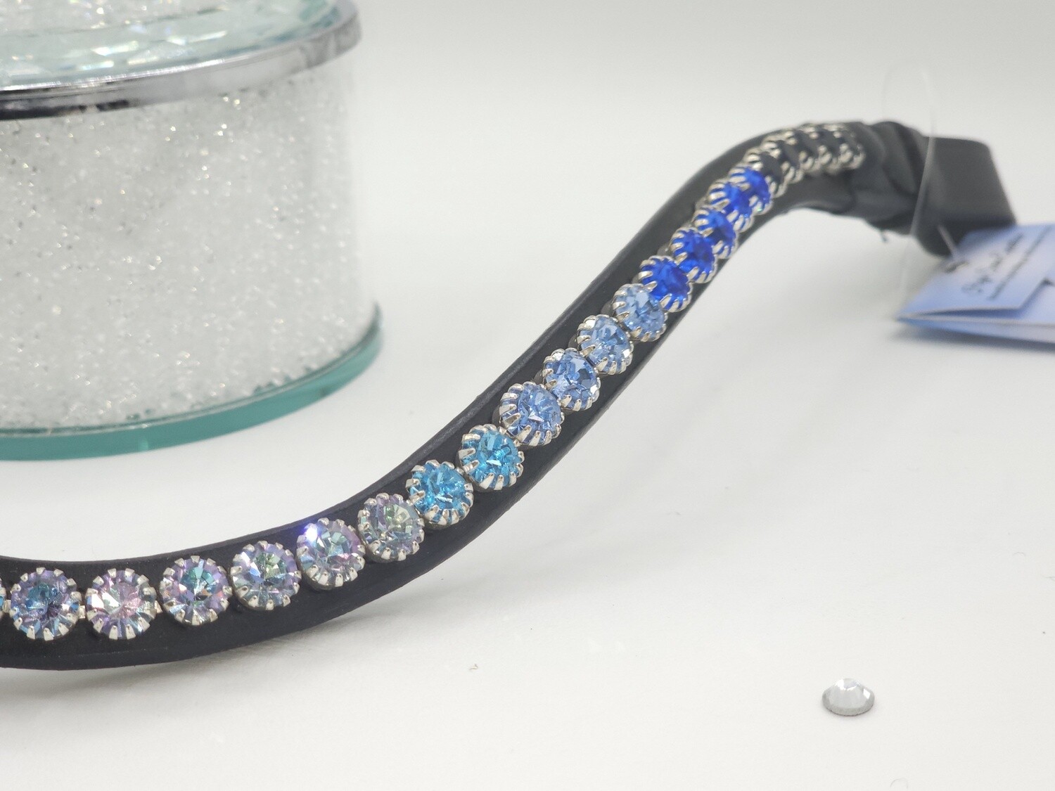 Vitrail Aquamarine Lt. Sapphire Sapphire to Dark Inigo  Ombre 1 Row 40ss PRECIOSA Glass Crystal - Easy On/Off Snap BLACK Leather Browband