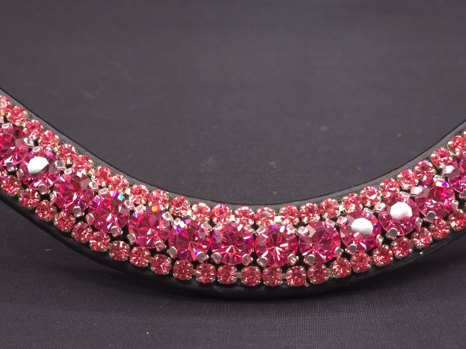 X-Deep U*3 Row (8.5/4m PRECIOSA Glass Crystal)  * Easy On/Off Crystal Rivet Button Closure *BLACK or BROWN Leather Browband *Rose (Pink) Crystals
