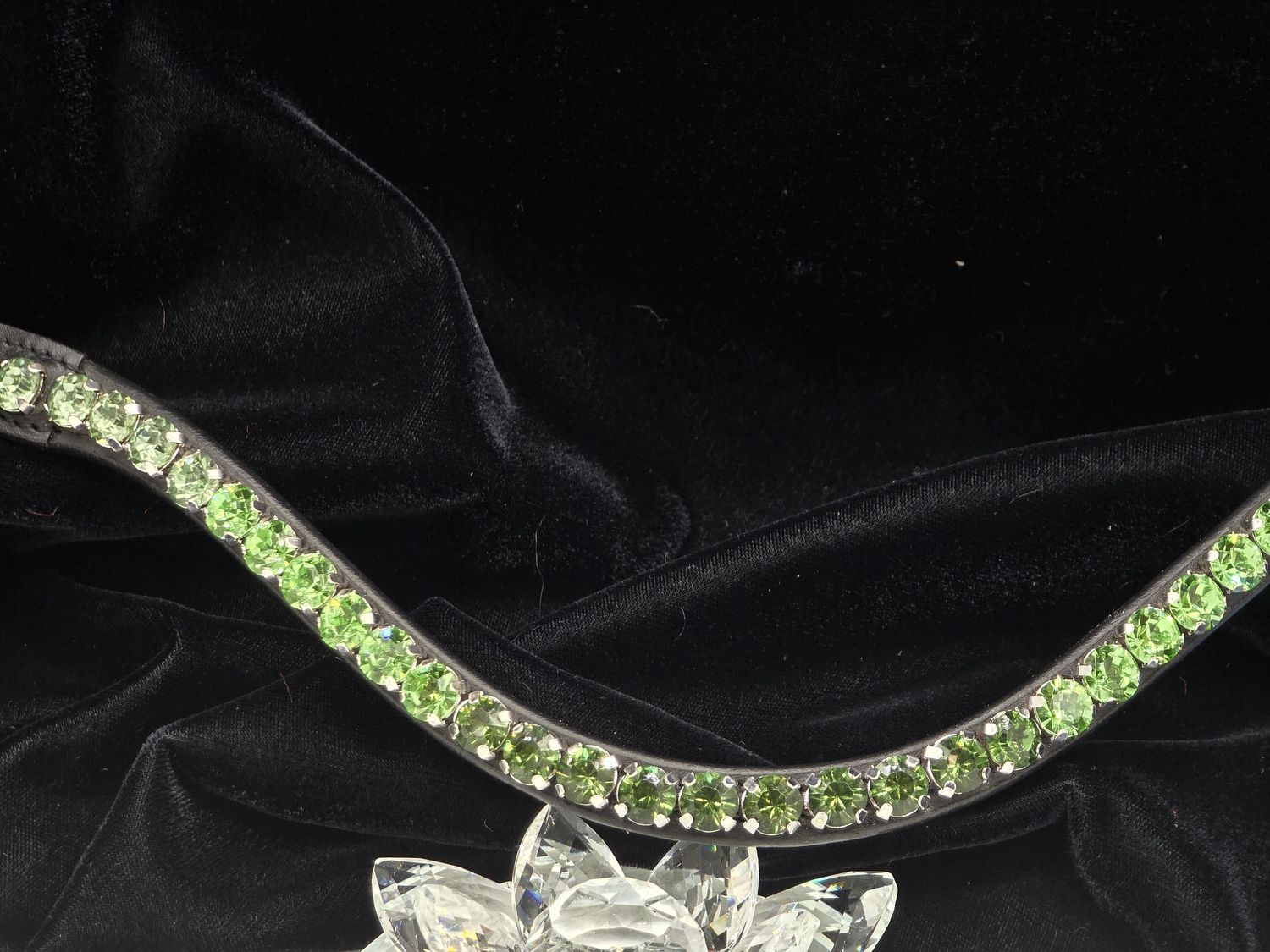 Green Erinite, Peridot, Chrysolite 1 Row Ombre 48ss (11mm) PRECIOSA Glass Crystal -Easy On/Off Snap BLACK or BROWN Leather Browband
