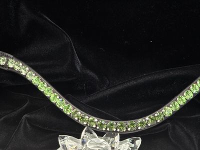 Green Erinite, Peridot, Chrysolite 1 Row Ombre 48ss (11mm) PRECIOSA Glass Crystal -Easy On/Off Snap BLACK or BROWN Leather Browband