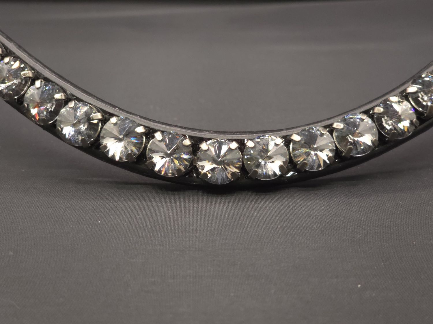 X-Deep U * 1 Row RIVOLI (12mm PRECIOSA Rivoli Glass Crystal) * Easy On/Off Crystal Rivet Button Closure * BLACK or BROWN Italian Leather Browband * Nightfall Crystals X-Deep U * 1 Row RIVOLI (12mm PRECIOSA Rivoli Glass Crystal) * Easy On/Off Crystal Rivet Button Closure * BLACK or BROWN Italian Leather Browband * Nightfall Crystals