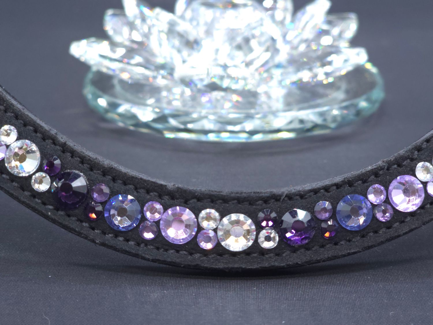 Med. U Shape  * Mix Pattern (7/4m ARIANA “NO SNAG Secure-Stitch" Hot Fix Glass Crystal) * Easy On/Off Snap   * BLACK or BROWN Italian Leather Browband *Deep Purple, Tanzanit,e Violet &amp; Clear Crystal