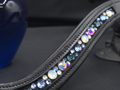 X-Deep U Shape *  Mix Pattern (7/4mm ARIANA “NO SNAG Secure-Stitch" Hot Fix Glass Crystal) * Easy On/Off Snap   * Channel Set Padded Back BLACK or BROWN Italian Leather Browband  *Montana, Sapphire, I
