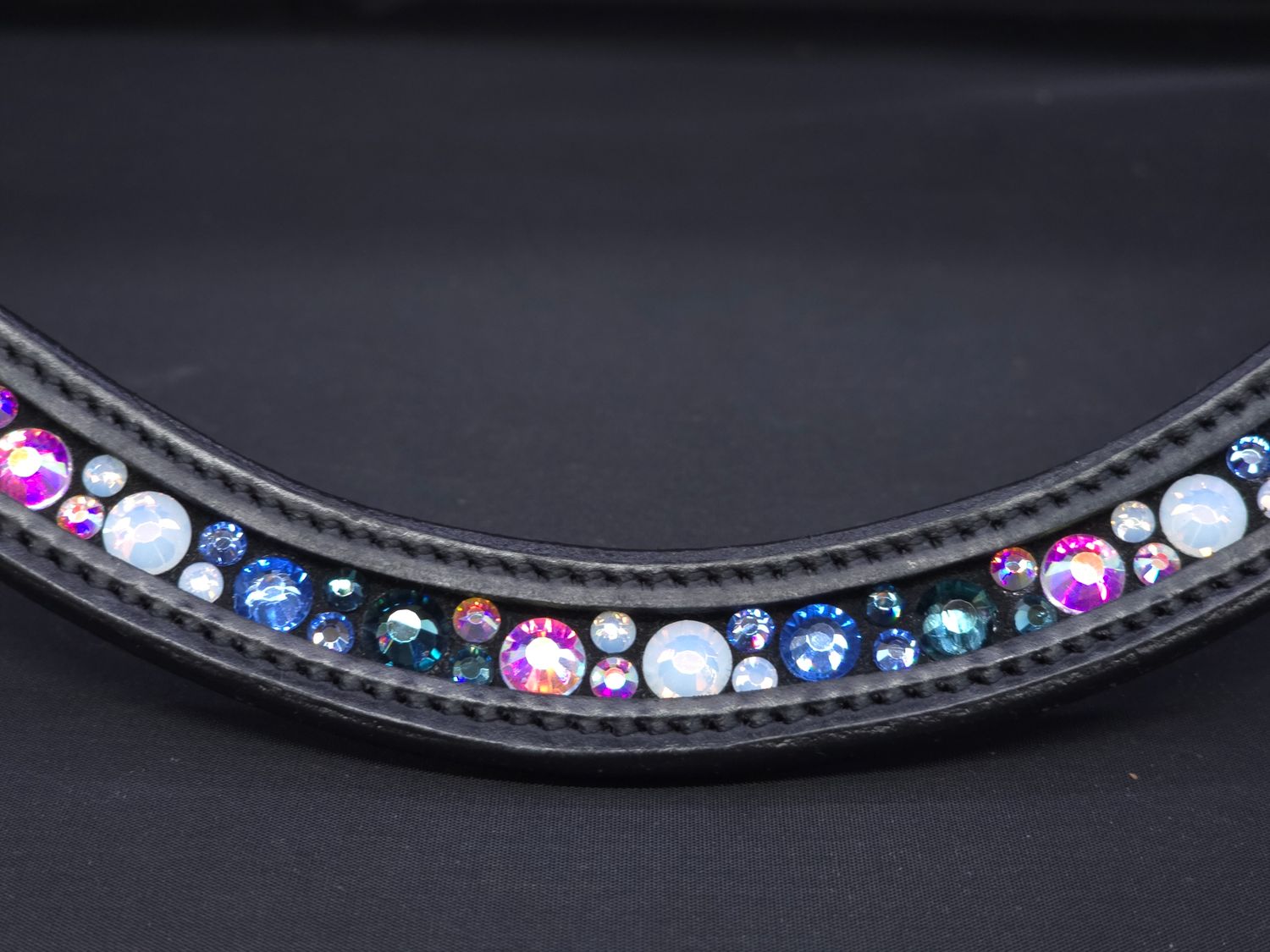 MED-U Shape *  Mix Pattern (7/4mm ARIANA “NO SNAG Glass Crystal) * Easy On/Off Crystal Button Rivet   * Channel Set BLACK or BROWN Italian Leather Browband  *Montana, Sapphire, Iridescent AB