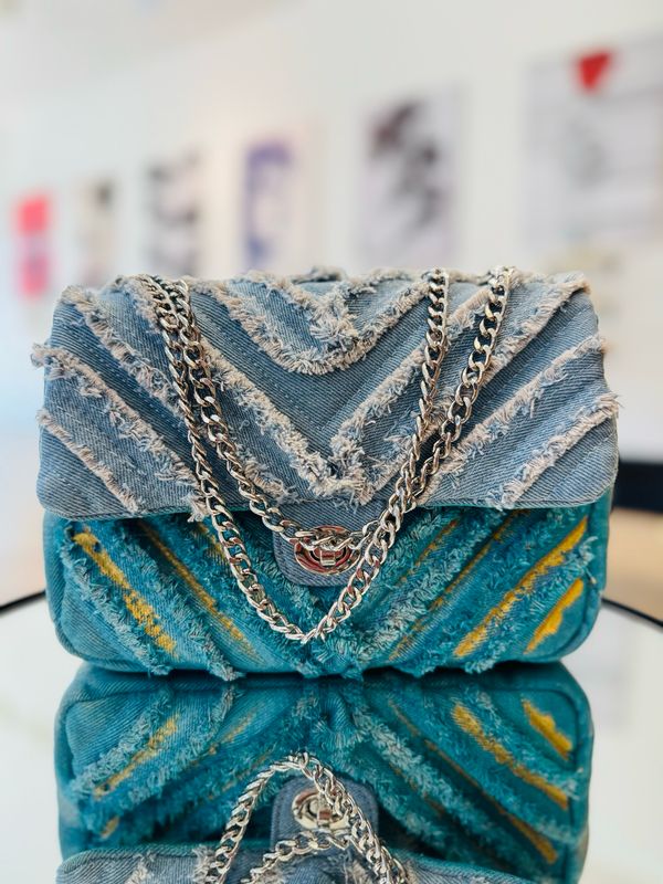 Handbag No. 002
