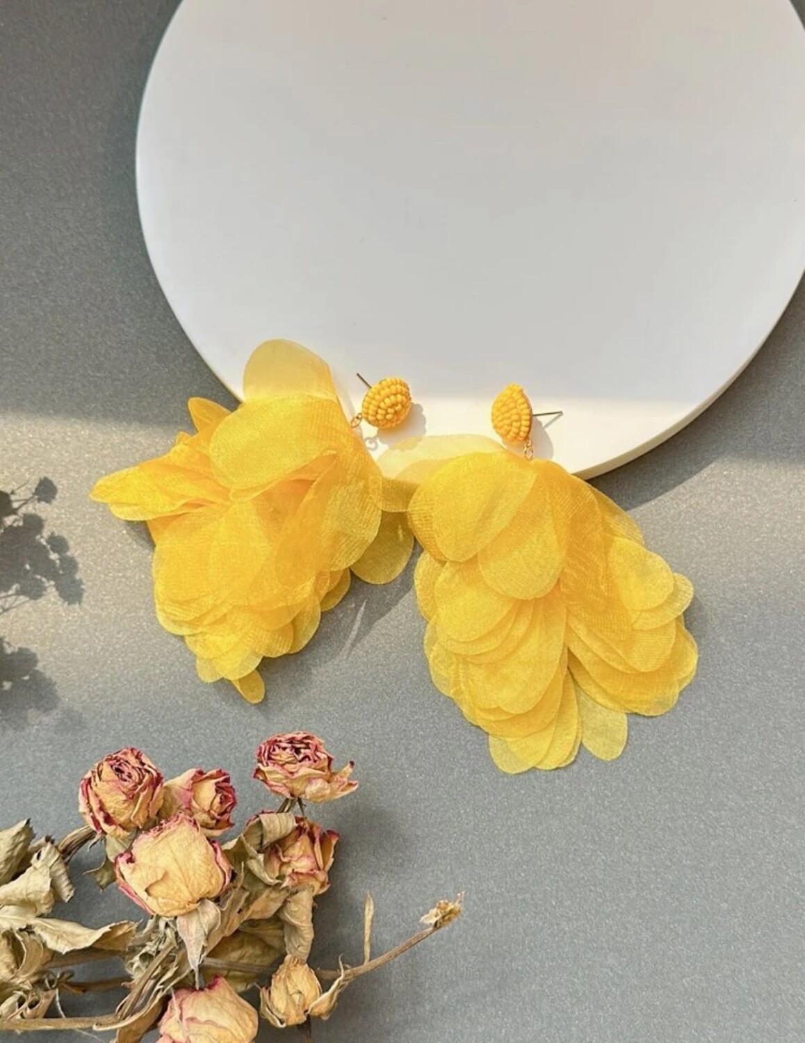 Yellow Flutter
