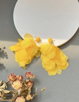 Yellow Flutter