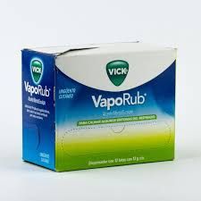 VICK VAPORUB LATA UNG 12 G 12 PZAS