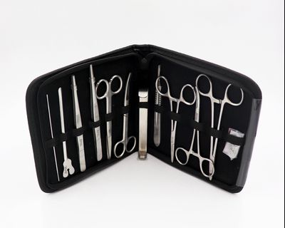ESTUCHE DE DISECCION 12 PIEZAS GUTTEK