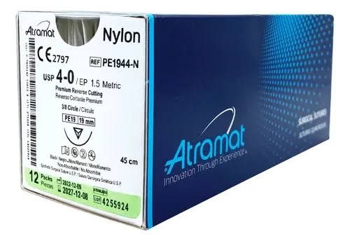 SUTURA 4-0 45 CM NYLON NEGRO PE19 REVERSO PREMIUM 19 MM 3/8 CIR 12 PZAS ATRAMAT