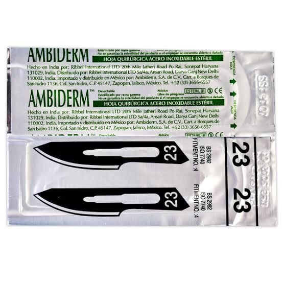 HOJA PARA BISTURI ACERO INOXIDABLE NO. 23 PZA AMBIDERM