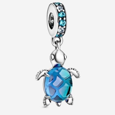 Charm Tortuga